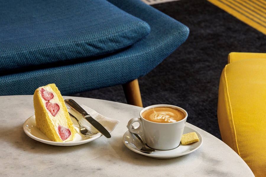 Marella Cruises Marella Explorer 2 The Coffee Port Coffee On Table ©Ben Waller.jpg